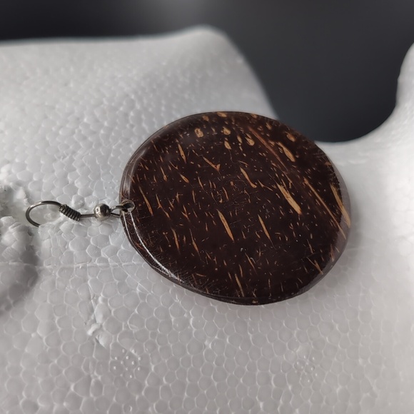 Brown Coconut Shell Focus Drop Dangle Hook Earrings - Picture 3 of 7